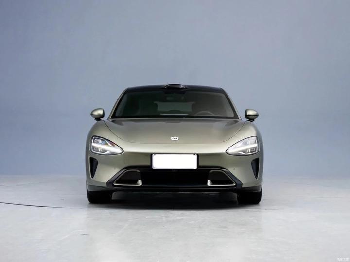 直播预告小米su7大飙车全网首拆