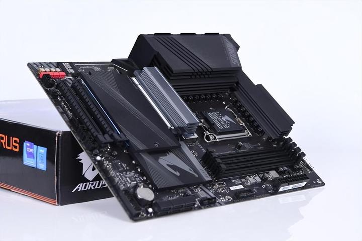 一键释放DDR5潜能！Z790 AORUS ELITE AX内存超频- 知乎