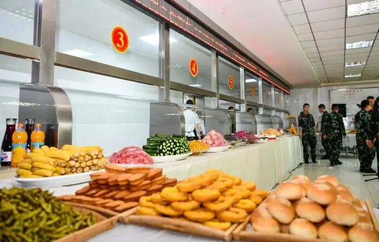 部队的伙食是什么样的?