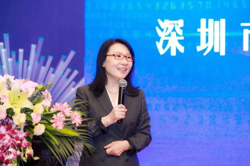 深圳市政协委员王雪：“欢迎大家关注交通！” - 知乎