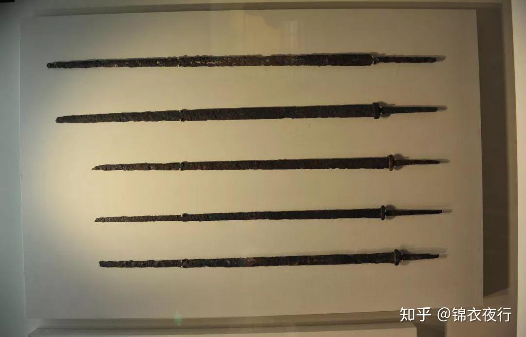从八面变成四面,揭秘汉代长剑的由铜到铁进化史 - 知乎
