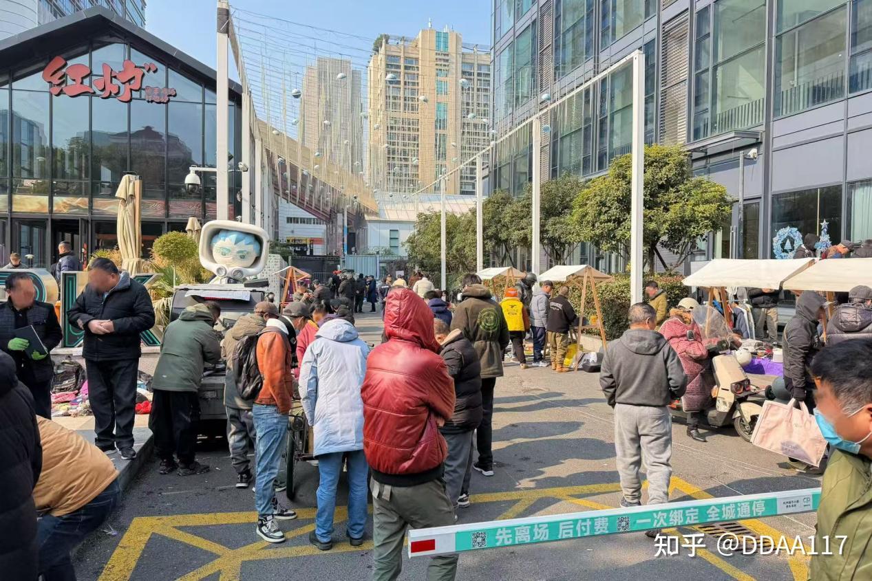 【捡垃圾】关于我200多块钱在电子垃圾街买了一台移动工作站