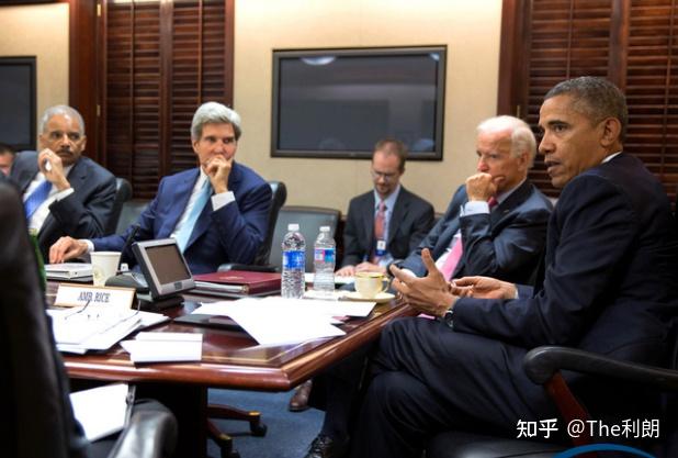 本·拉登被杀之夜，妻子回忆道：他喘着粗气说美国人来了 - 知乎