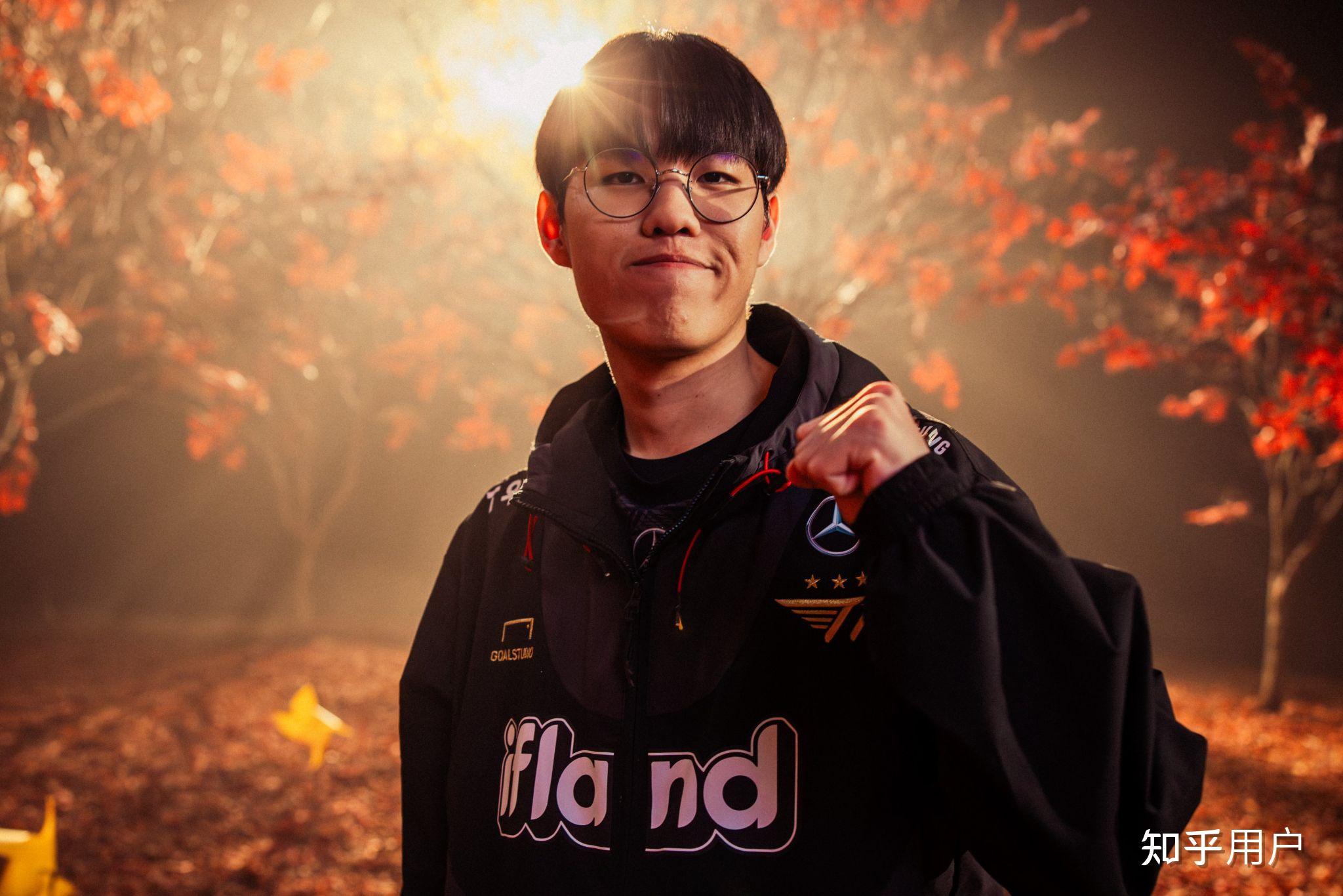 如何看待faker成为英雄联盟全球总决赛有史以来最年轻的冠军中单和最