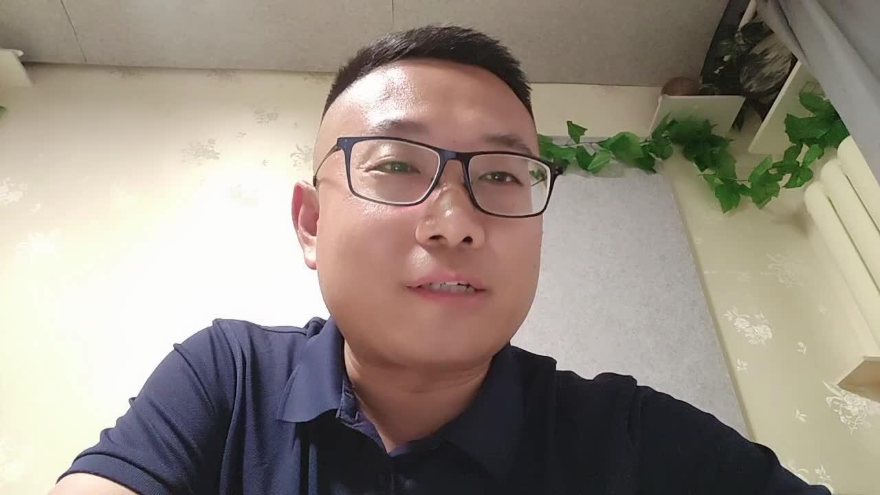 黄硕评论早发现及时应对在处理校园欺凌上掌握主动权