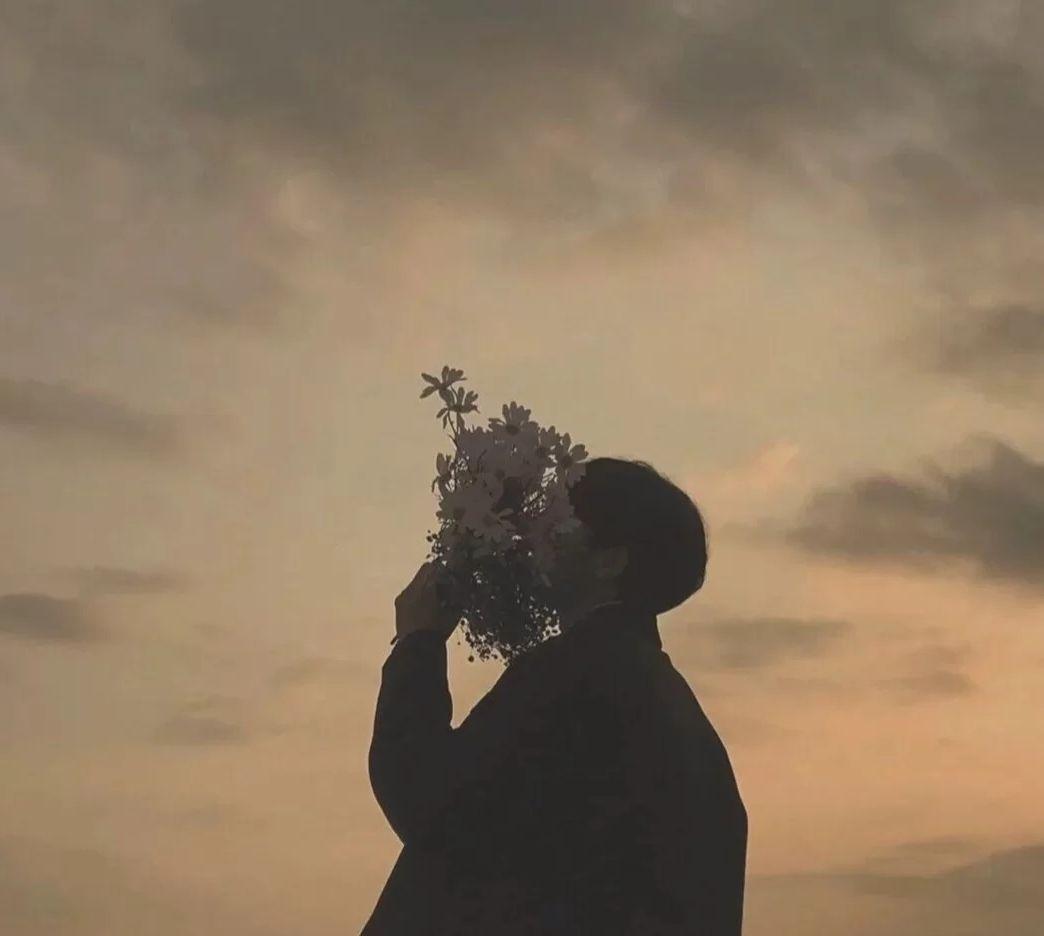 有哪些适合男生用的超级酷的微信头像