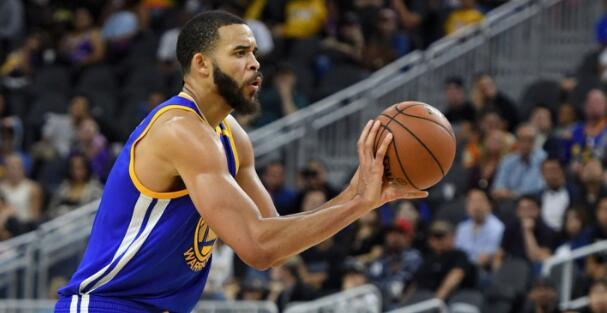 勇士队凭什么不给nba囧神大麦基更多的上场时间