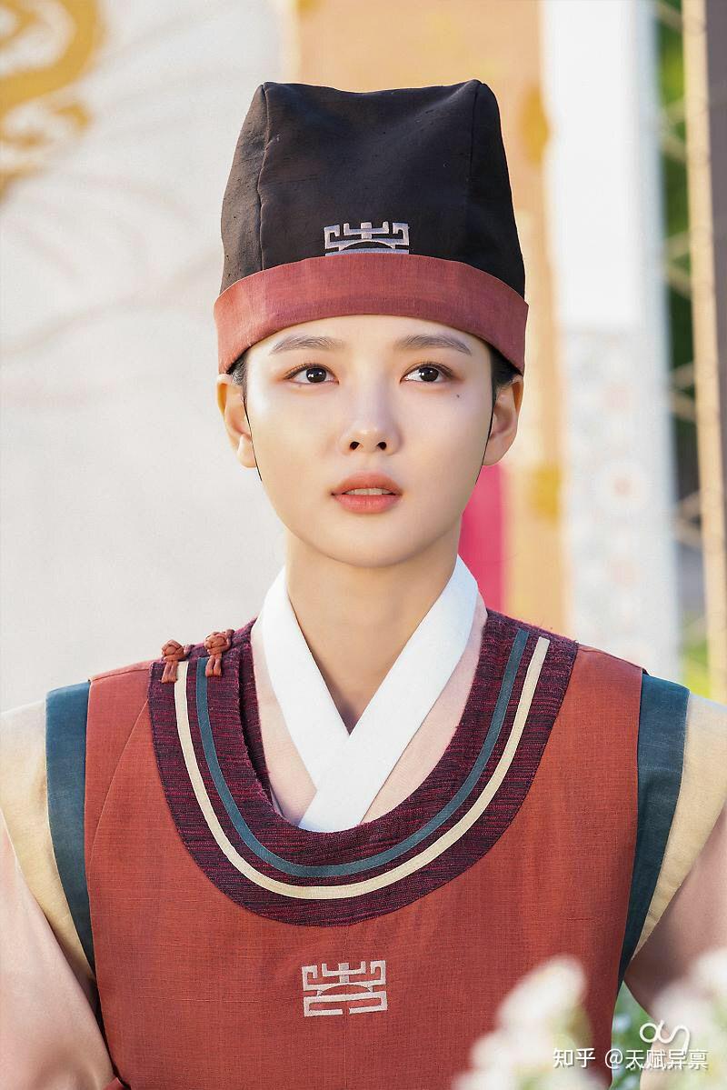 如何评价韩剧红天机