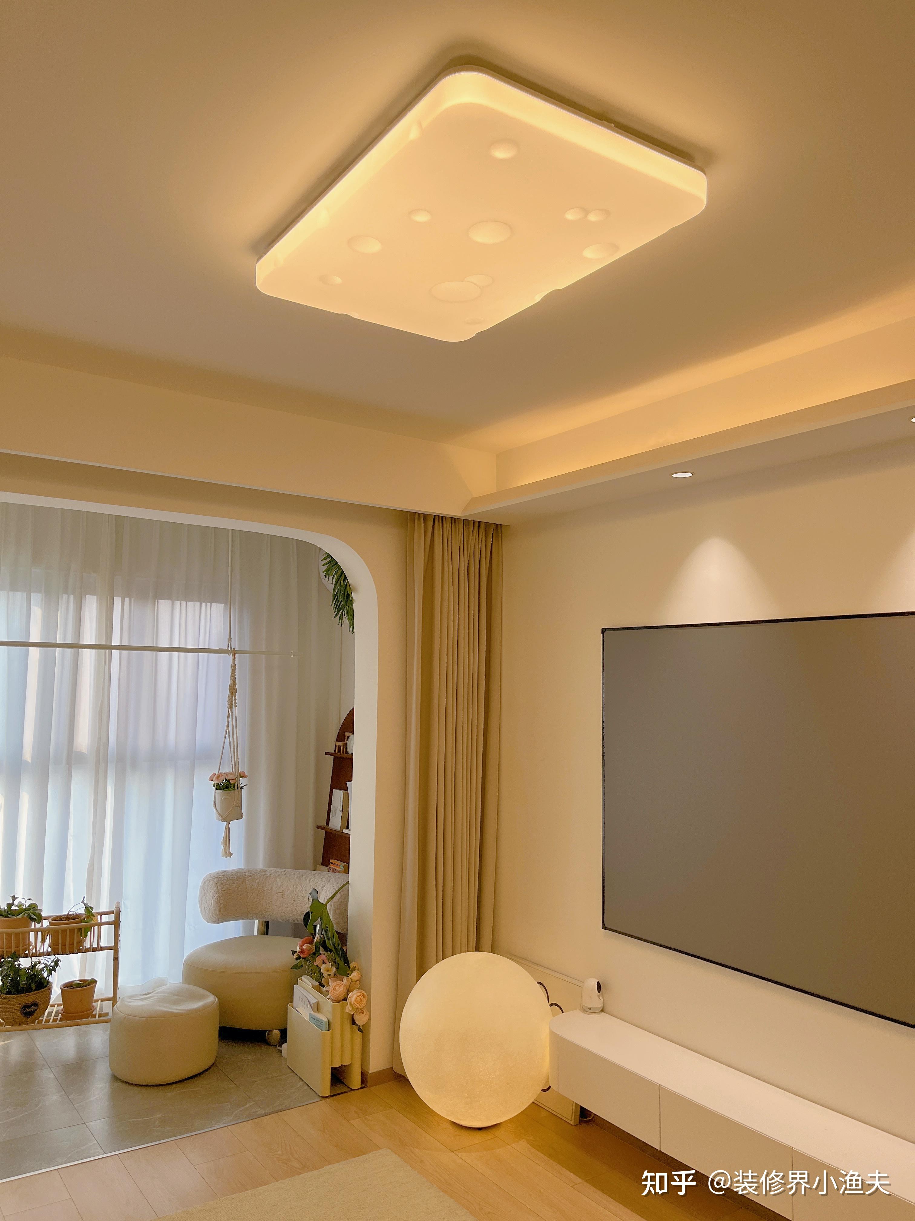 我要买吸顶灯?求推荐? - 知乎