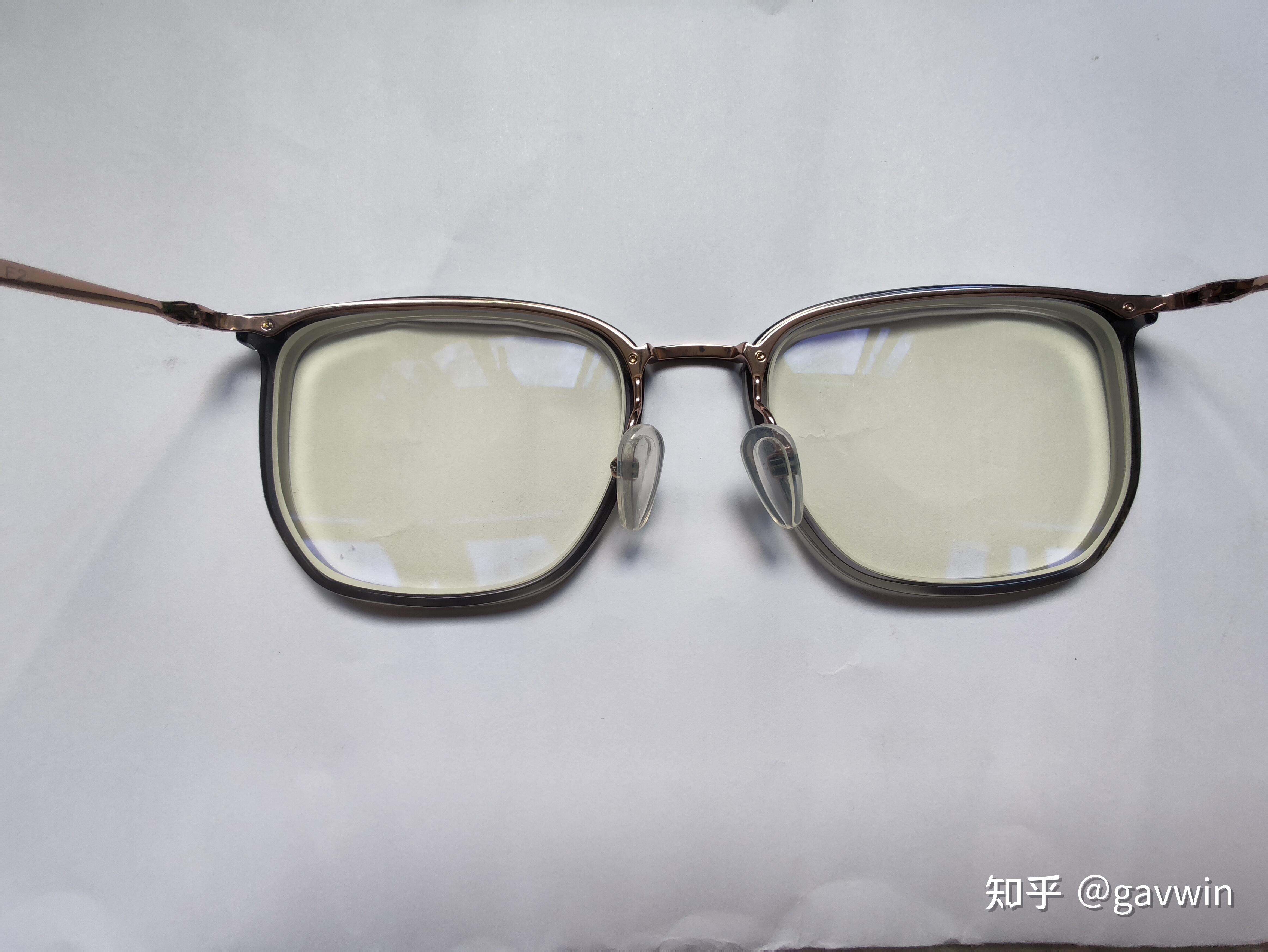 蔡司镜片钻立方铂金膜 镜片会这么黄么 新配的? - 知乎