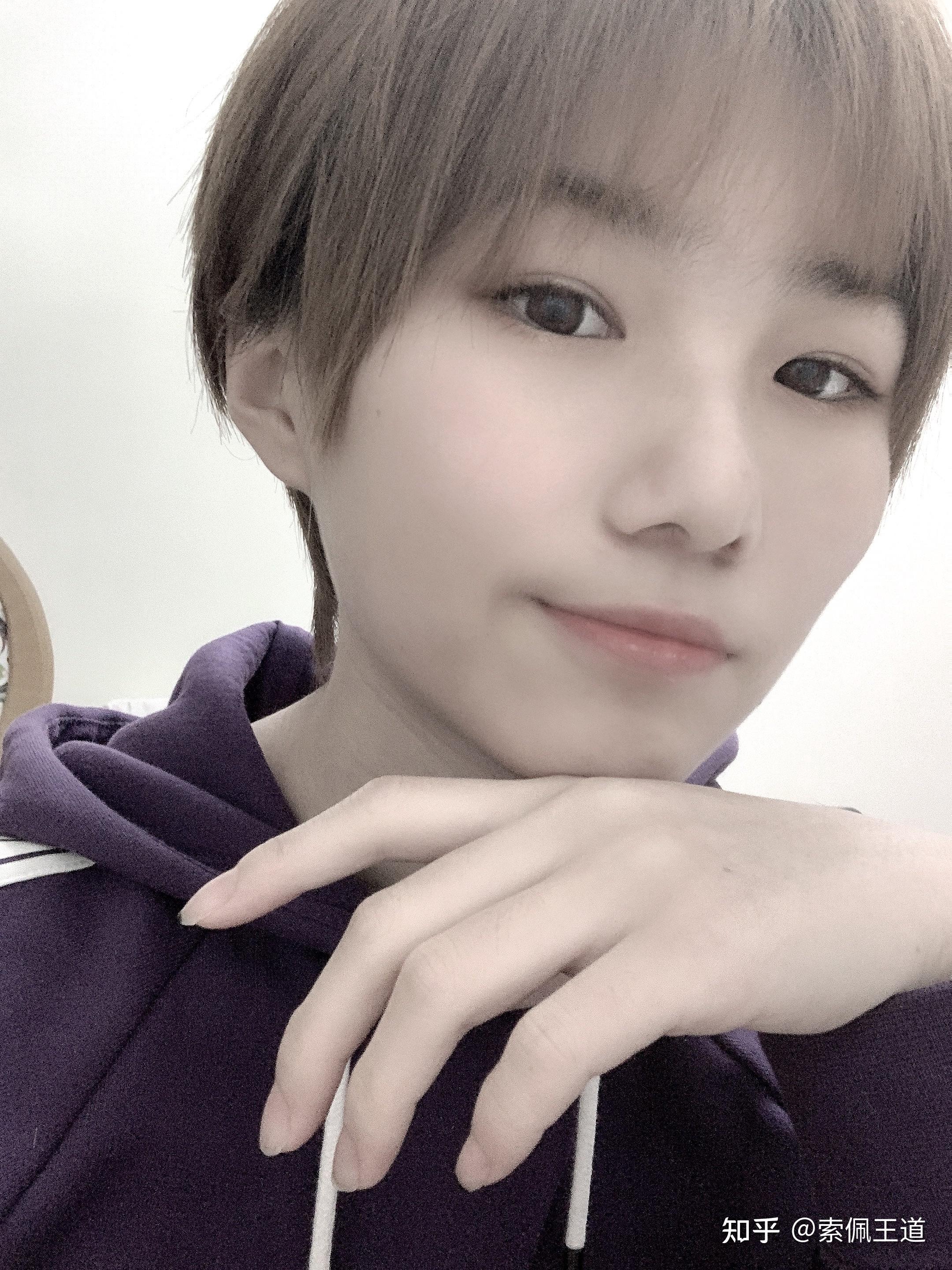 脖子长头小脸小的女生适合什么发型? - 知乎