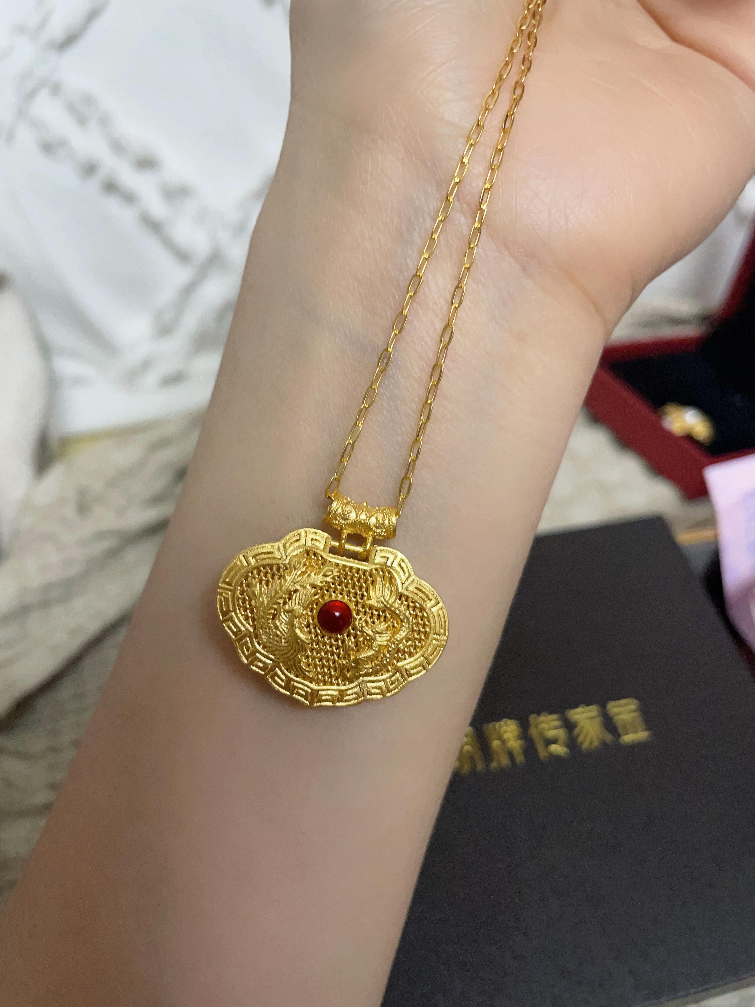 能晒一晒你最漂亮的珠宝首饰是哪一个吗