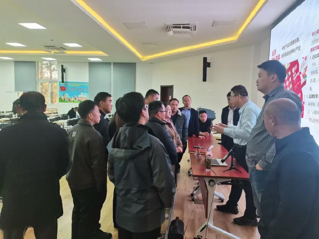 铁丁老师受上海交大委派给安徽省“头雁”授课 - 知乎
