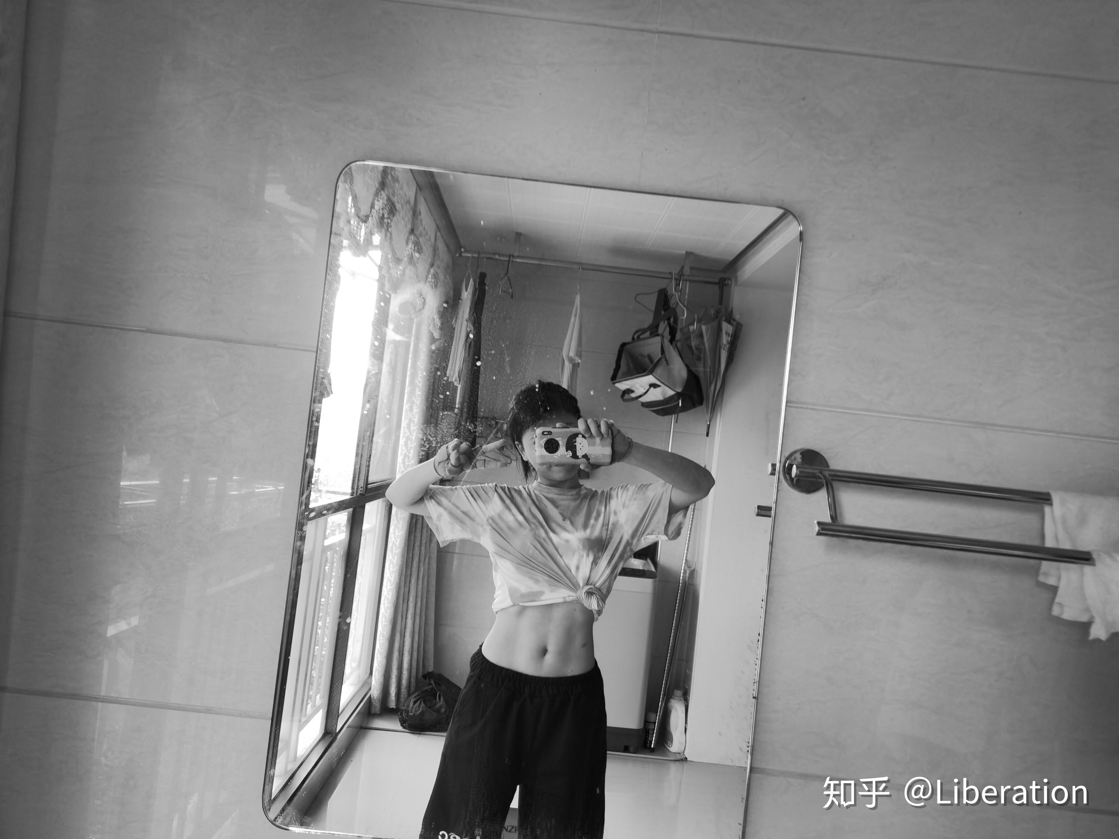 可以发一张你的马甲线(人鱼线腹肌都可)照片吗? - 知乎