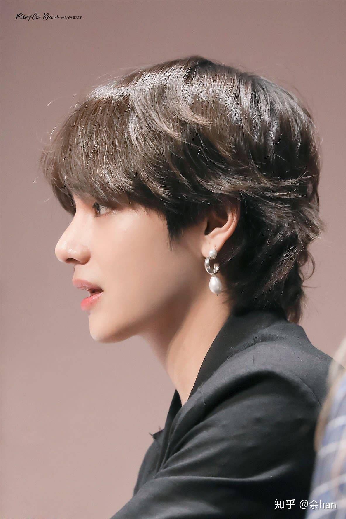 超级喜欢黑发金泰亨大家可以分享一些没有水印的图片吗收藏