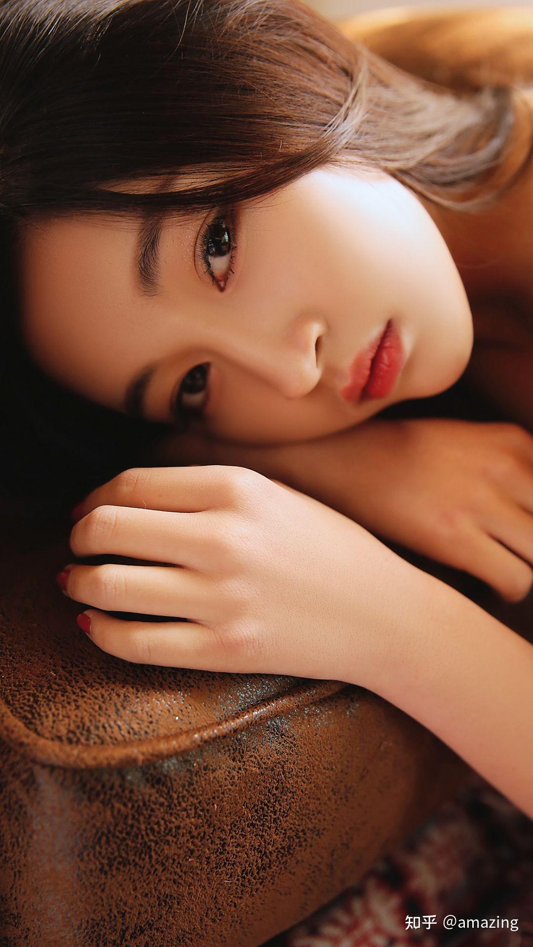 有哪些又欲又纯的美女手机壁纸?