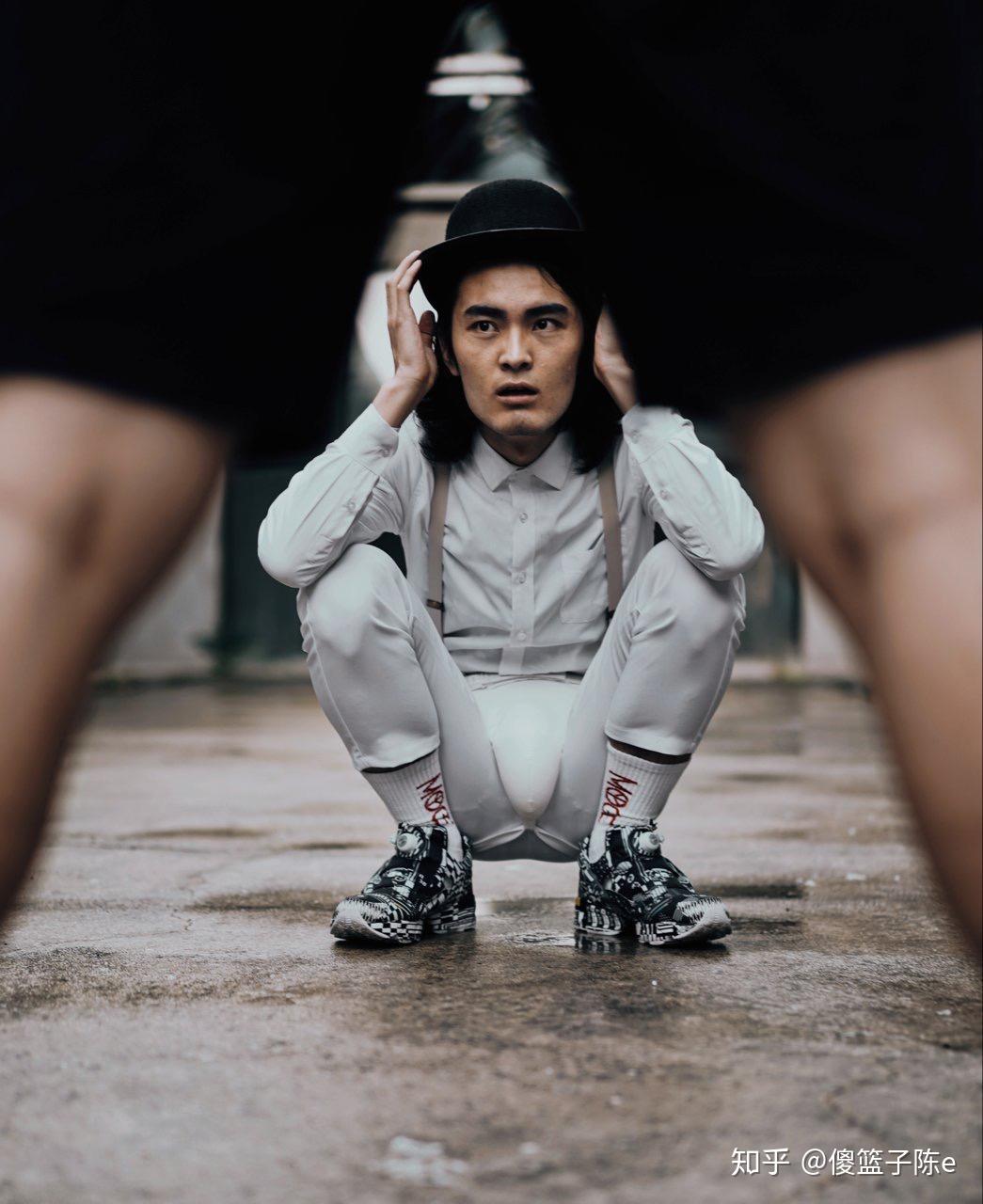 能不能贡献出你们带篮子的表情包