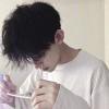 Zhihu profile picture for @spouses