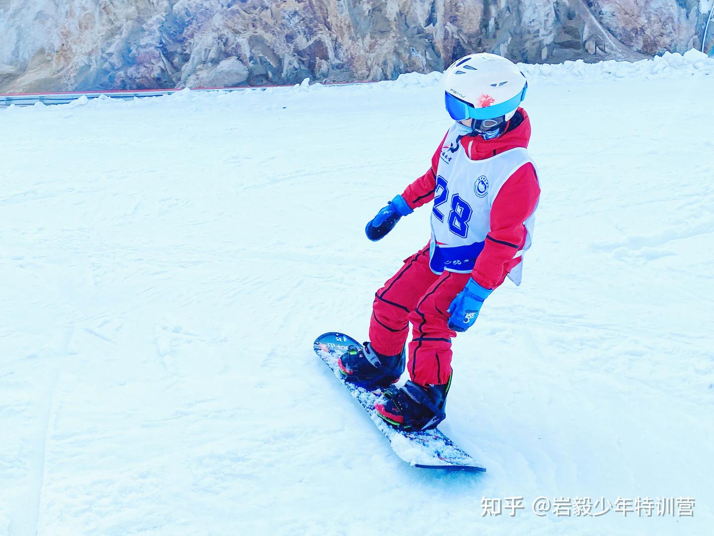 滑雪初体验:单板VS双板,如何做出最佳选择? - 知乎