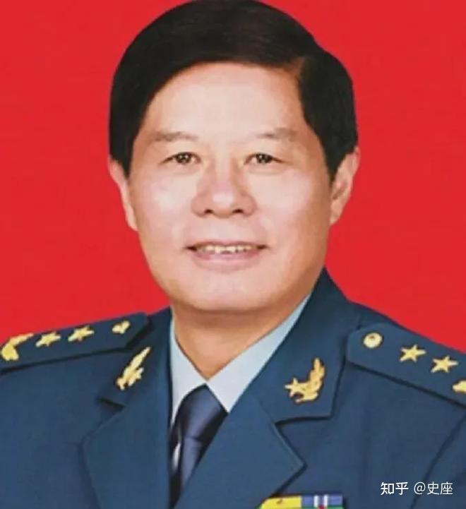 周来强:55岁接棒许其亮当沈空司令,开创2大记录,被授啥军衔? - 知乎