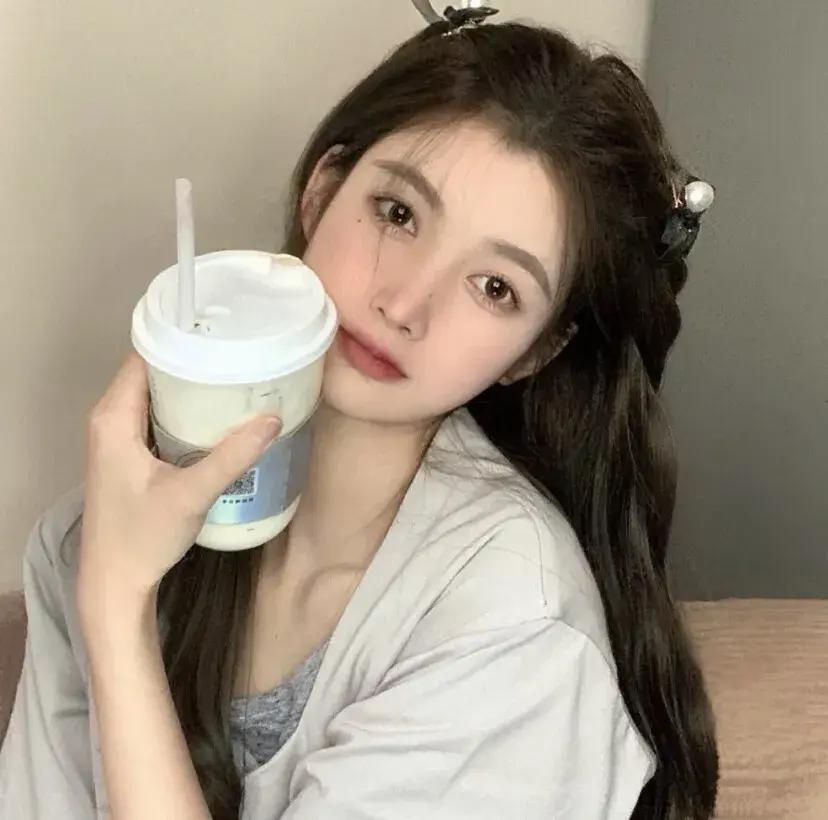 氛围感的女生微信头像有哪些? - 知乎