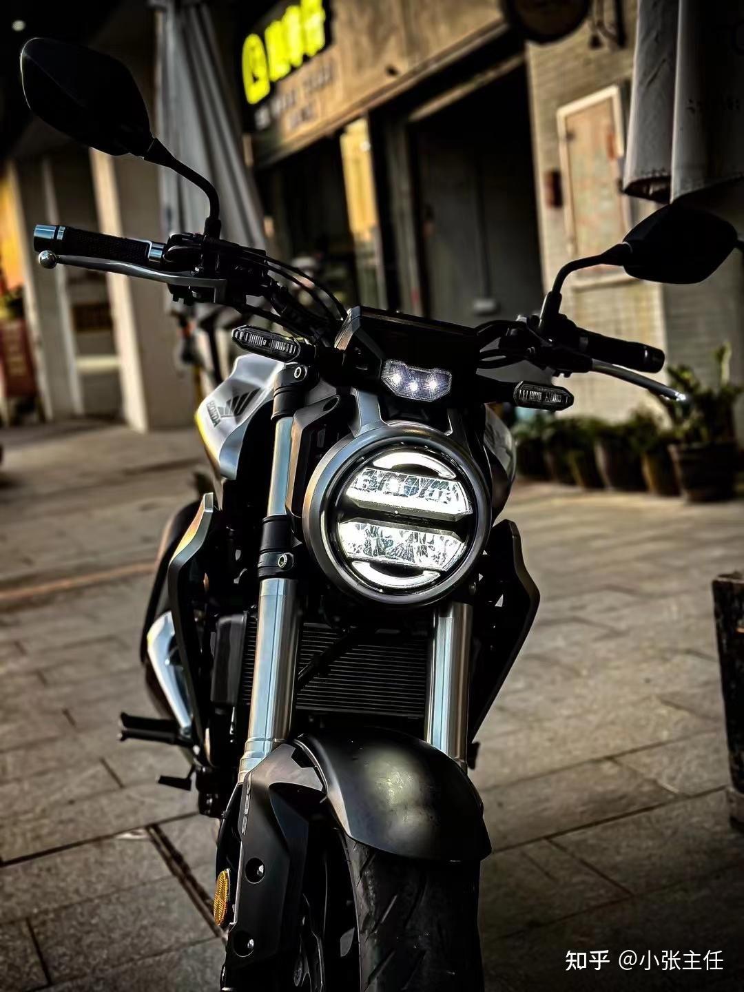 新手想买一辆摩托车,日常上下班,外出打球逛街代步用,请问有推荐吗?