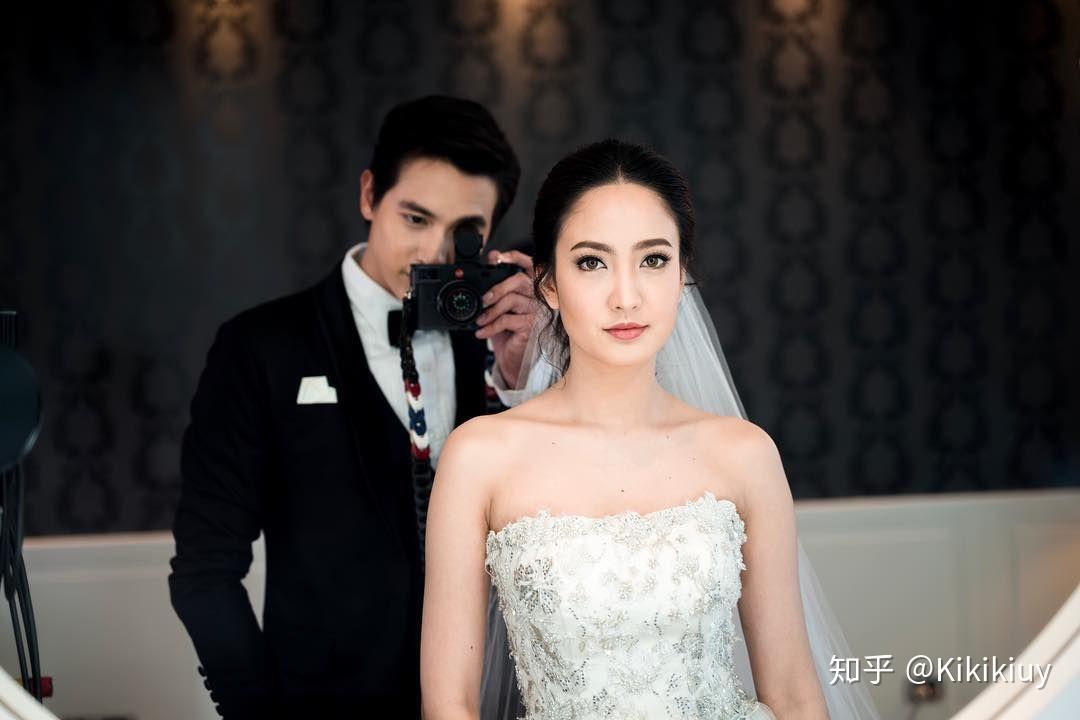 如何评价泰星吉拉宇唐思苏克的长相