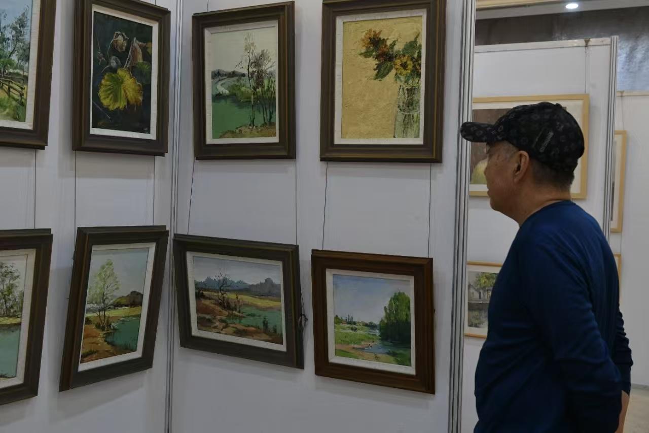 北戴河新区举办“笔墨颂华诞·丹青绘新区”主题书画展活动 - 知乎