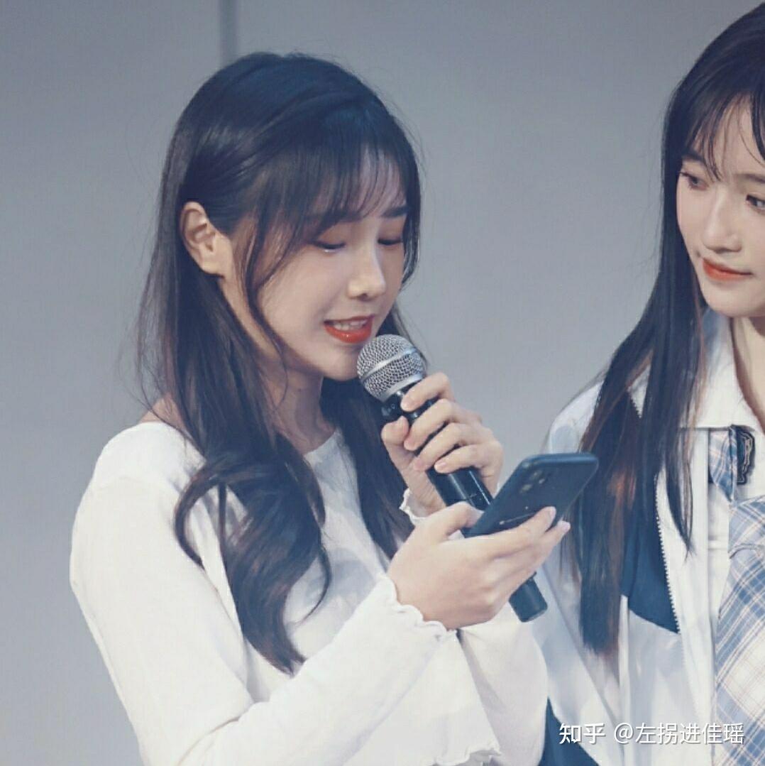 有没有比较甜的les情头就是百合头像