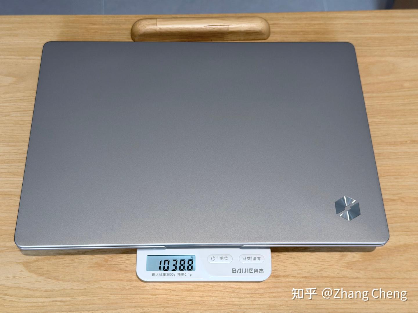 程序员轻薄本大 PK：一名多年果粉，为何最终放弃了 MacBook Air