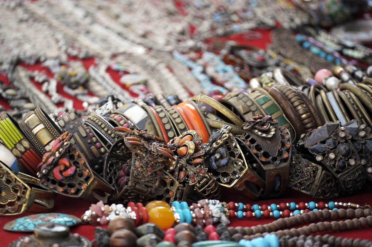 4. 价格性价比分析