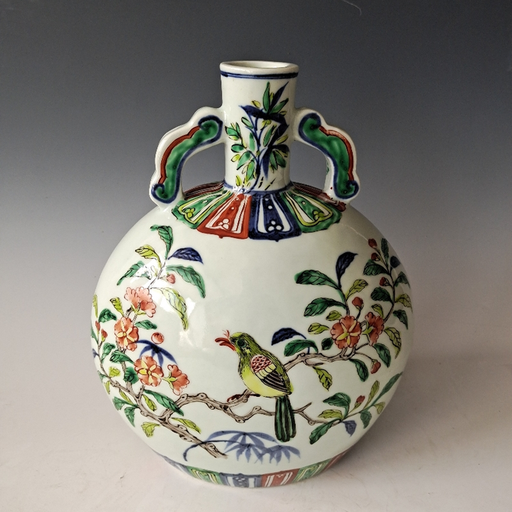 乾隆青花釉里紅八宝紋抱月瓶 賞物観賞瓶 現代