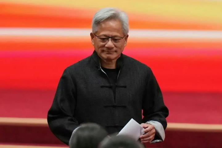 为了做生意,老黄是真有节目 - 知乎