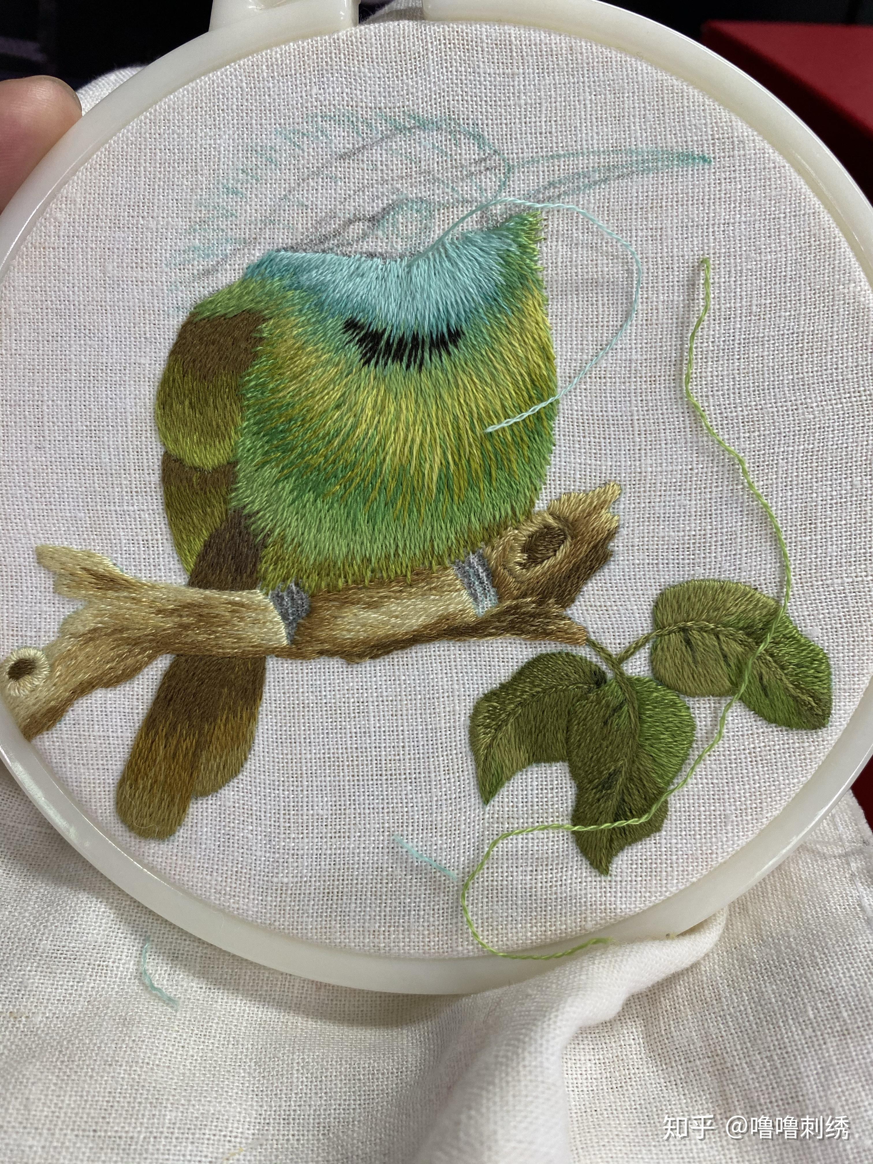 对于刺绣初学者有什么推荐的针法图案或者书籍吗