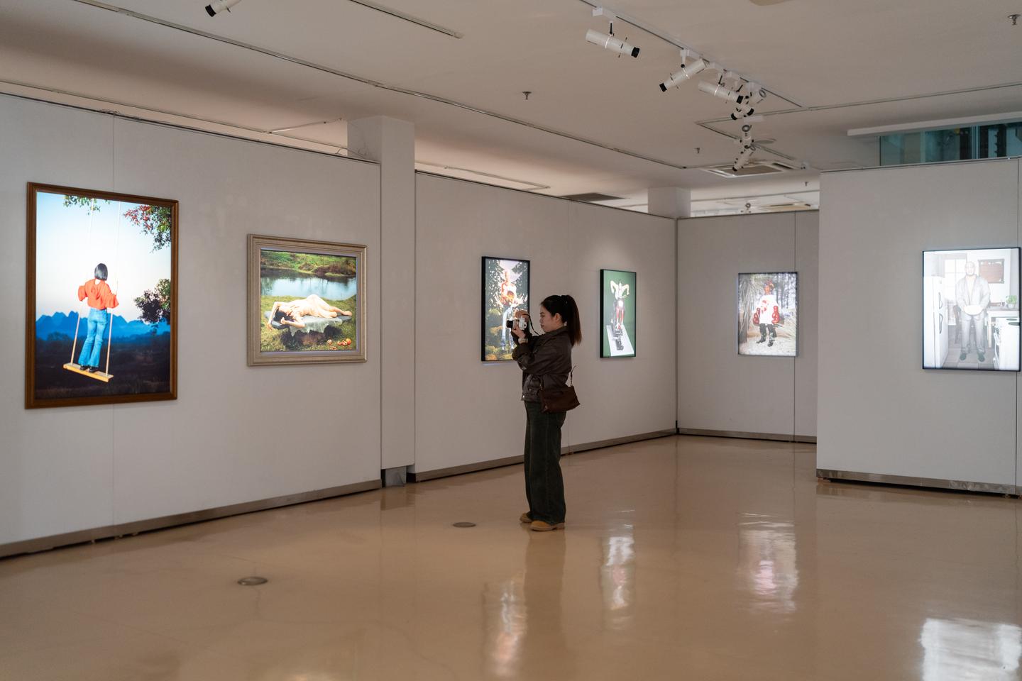 【见微知著】2023丽水摄影节——第十届中国摄影年度排行榜作品展——没啥解析 - 知乎