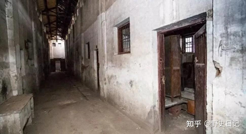 胡宗南爱将戴中溶,潜伏被抓判十年,某天醒来发现牢门大开没人管 - 知乎