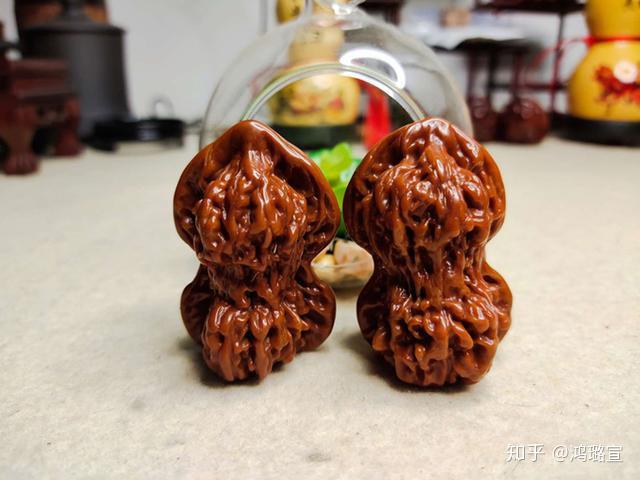 多棱的异形文玩核桃就一定是粘的么？不得不说现在异形比以前靠谱- 知乎