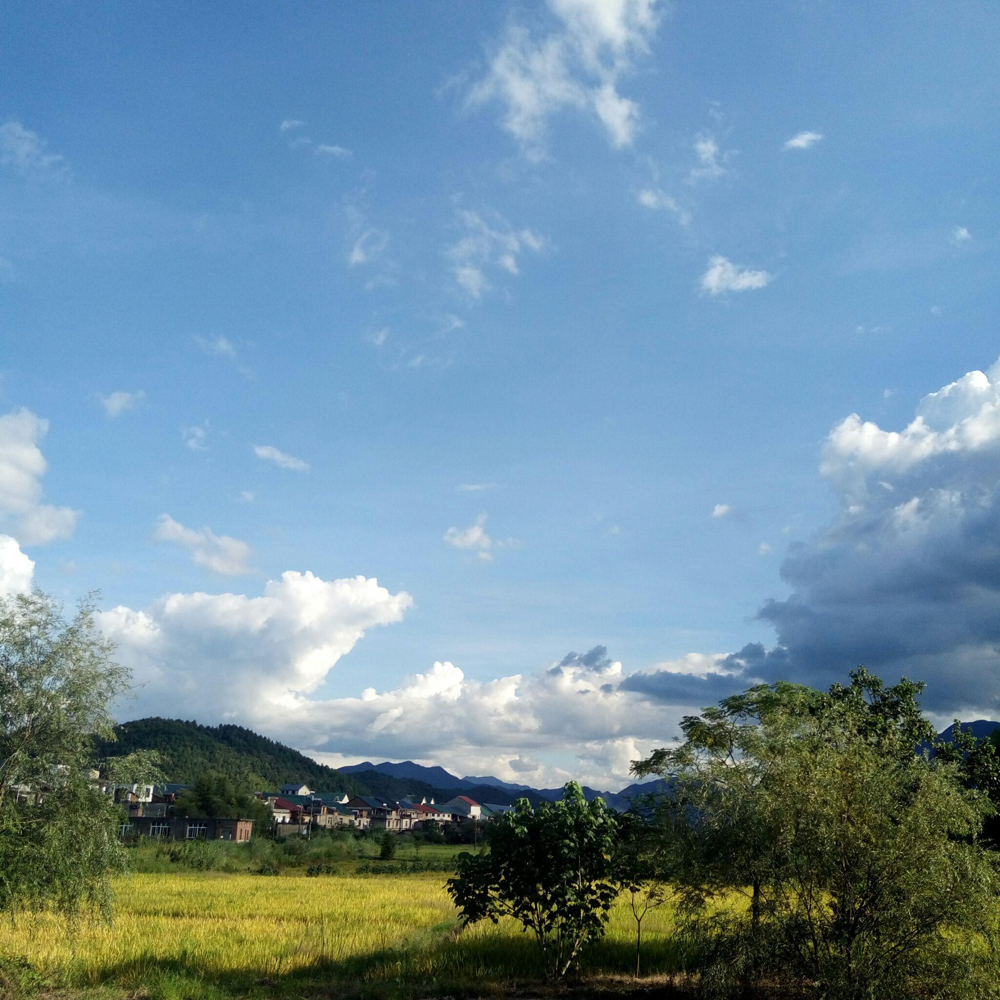 如何用手机拍出最真实天空