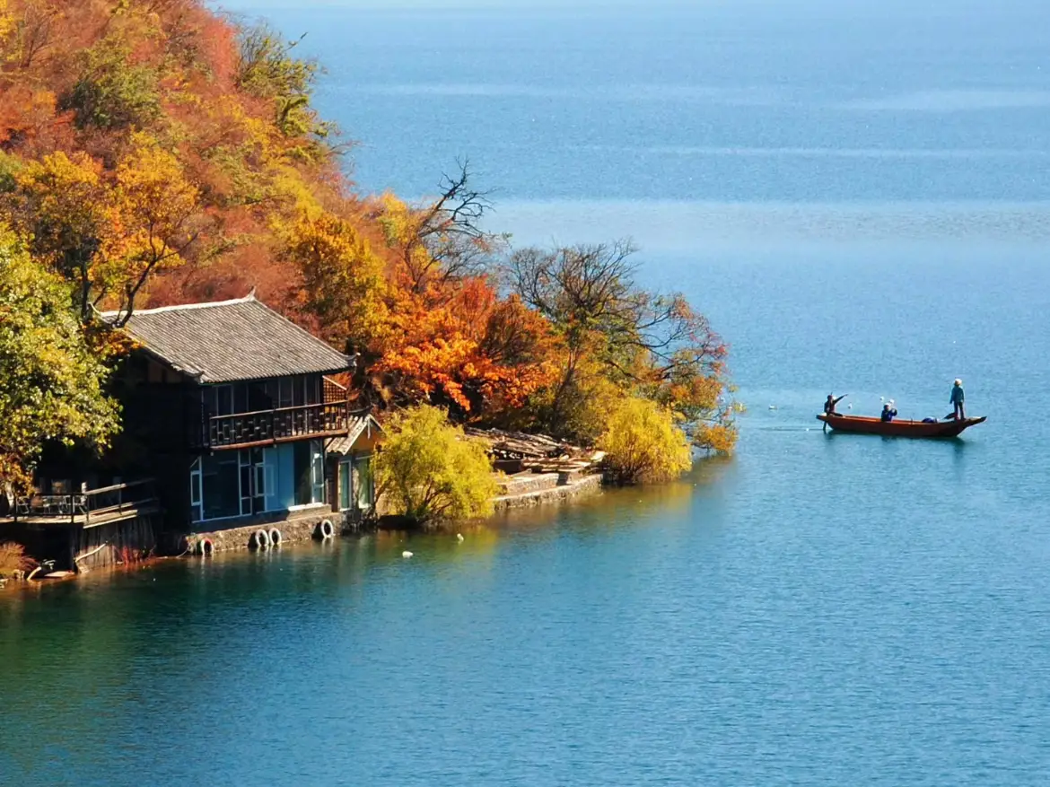 2025年云南超全旅游攻略,看这一篇就够了。(丽江香格里拉泸沽湖大理西双版纳腾冲瑞丽芒市等景点、住宿、门票、费用、行程路线全含) - 知乎