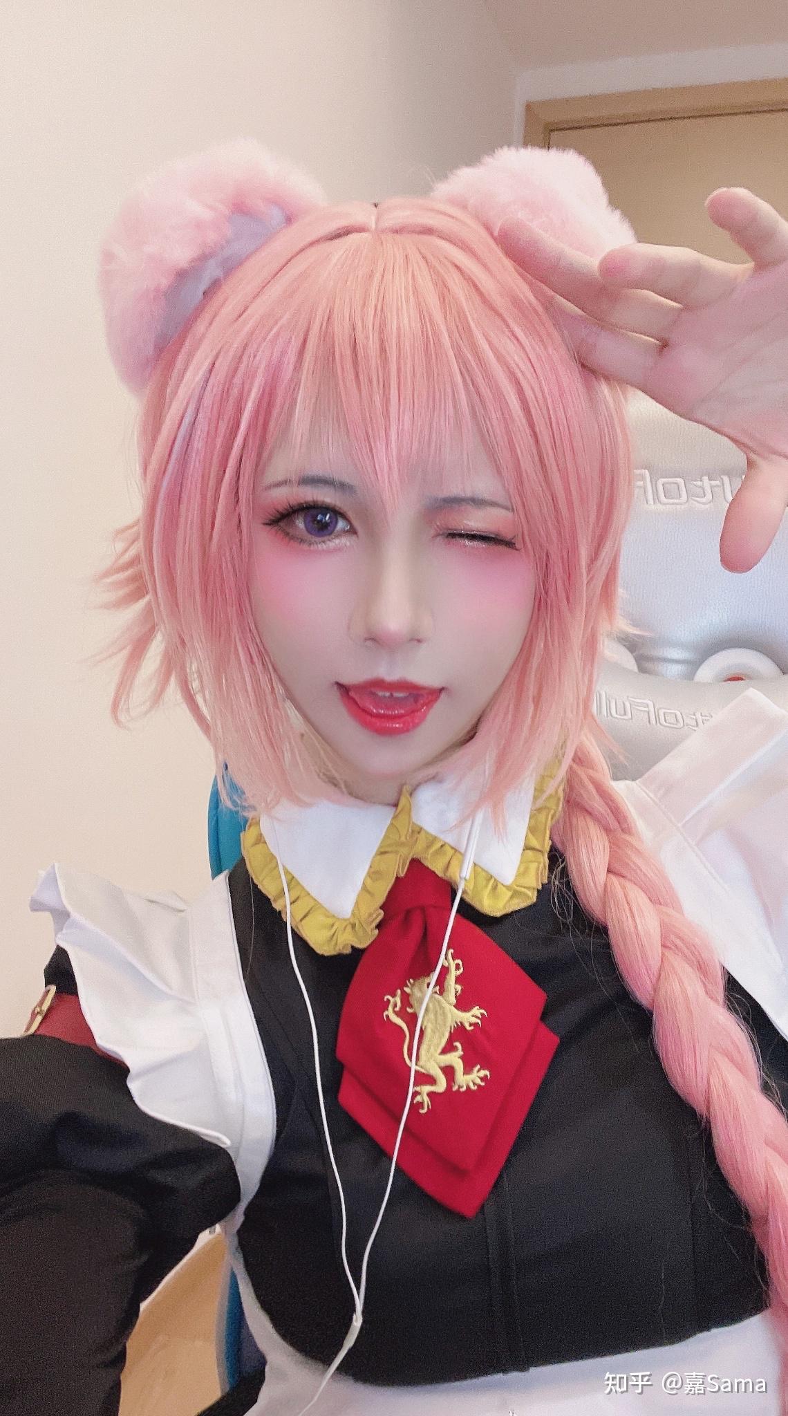 怎样成为女装大佬