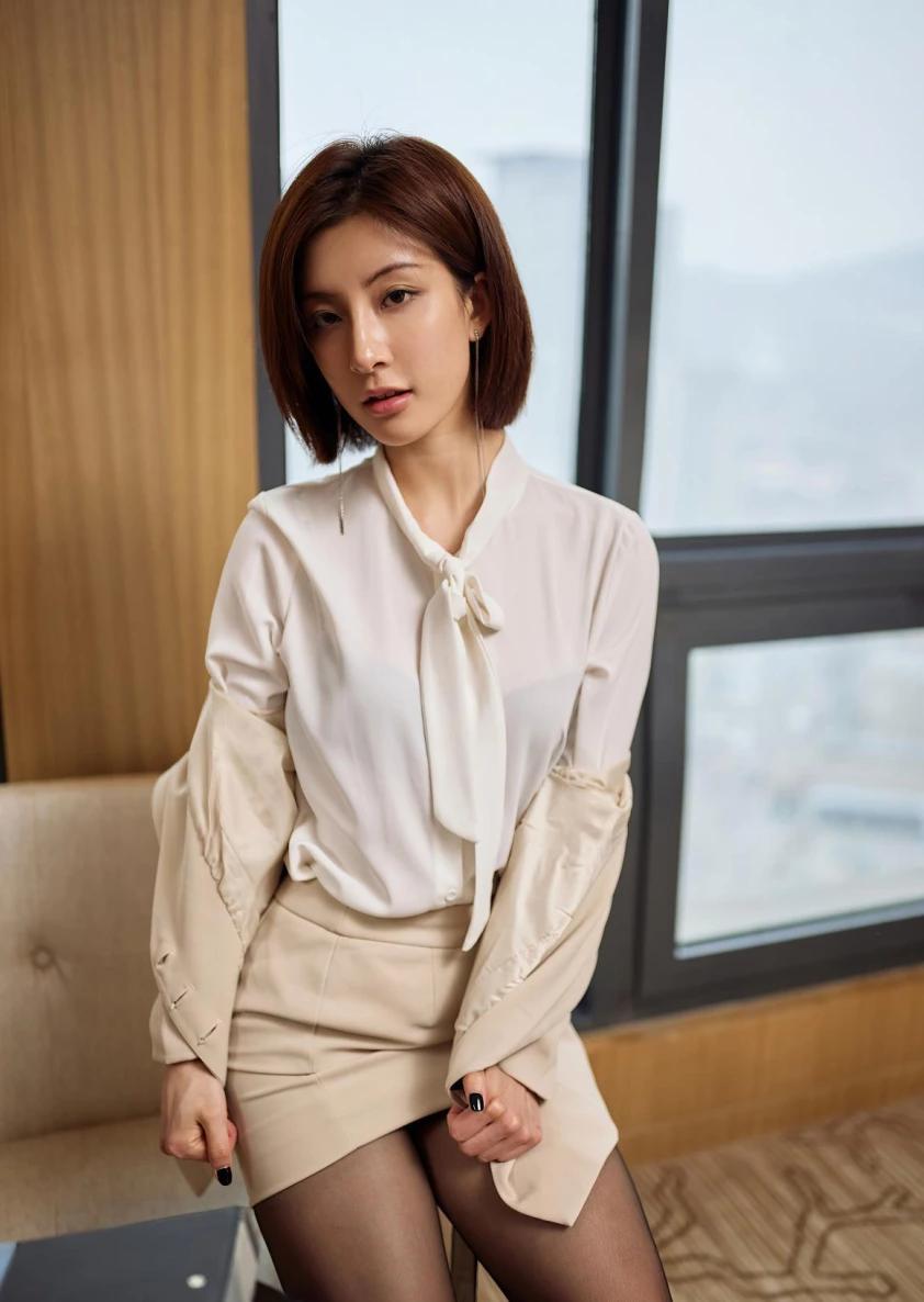 一颗甜蛋黄A,MintYe薄荷叶,Seya狮砸,MISSTOUCH,小海臀Rena写真合集下载-星颜少女