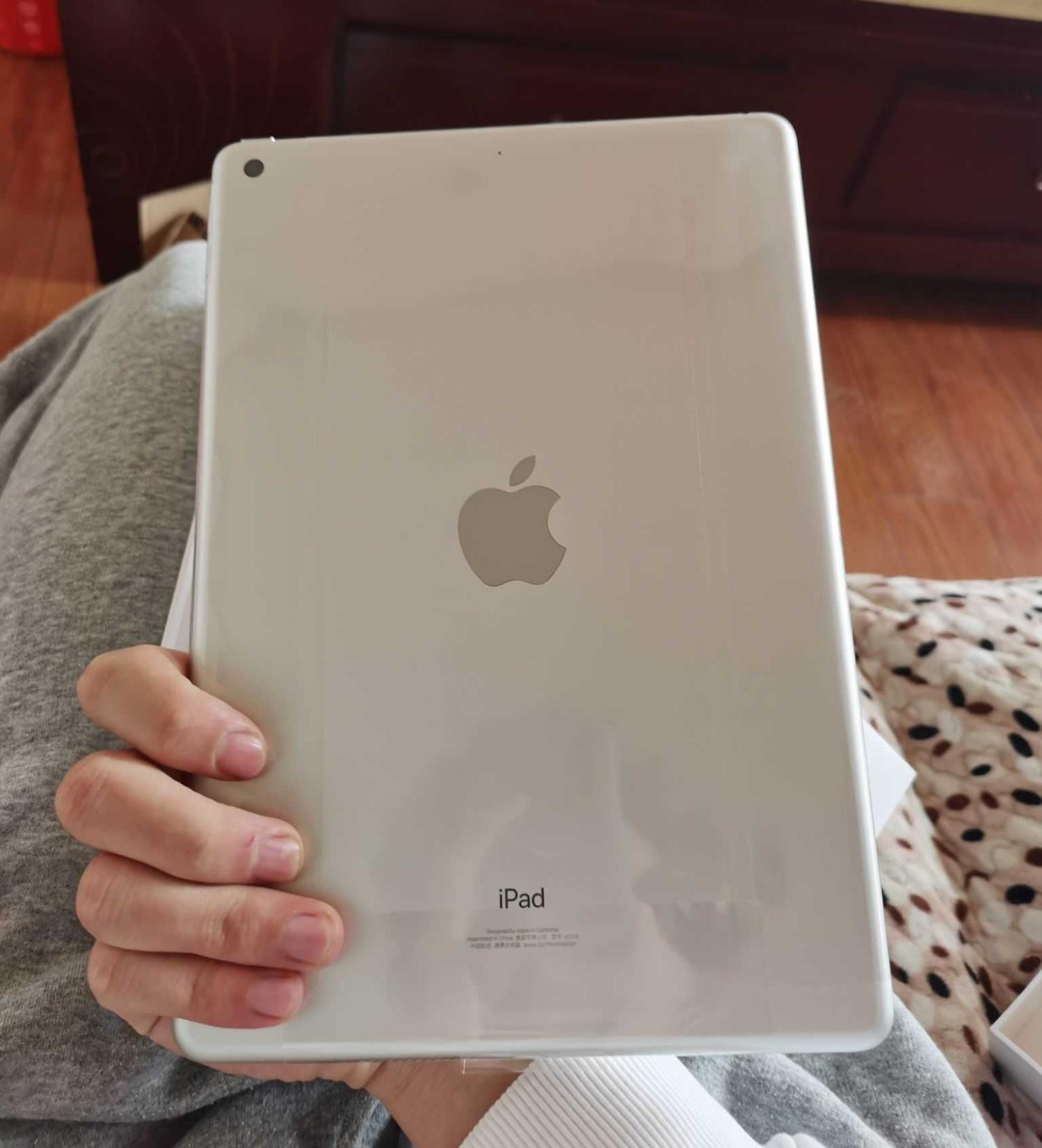 ipad 第八代实际上手体验如何? - 知乎