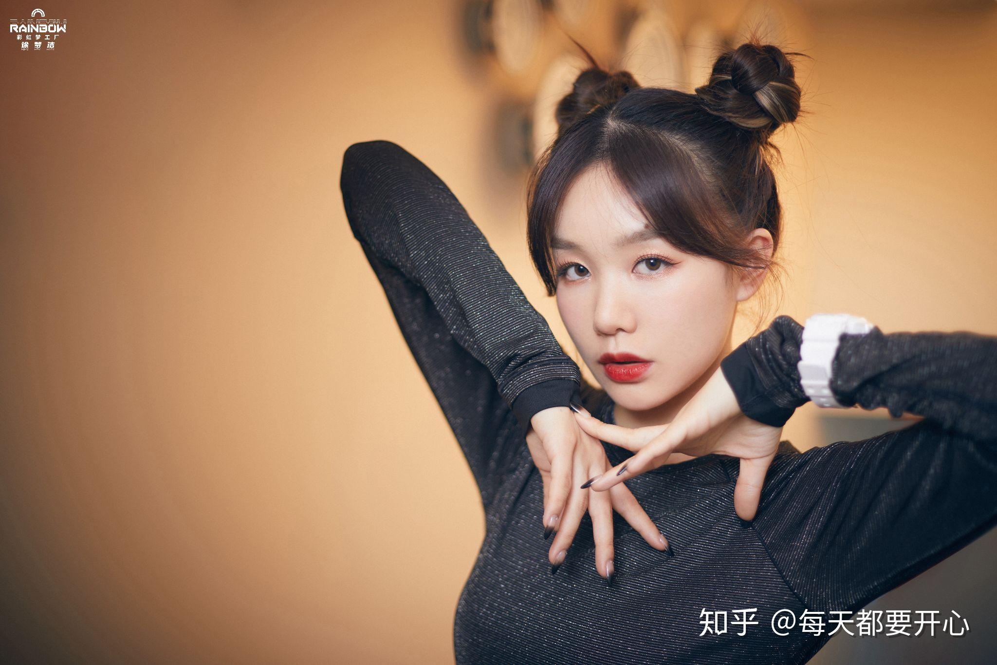 在the9硬糖少女303火箭少女101中选七个出道你会选谁