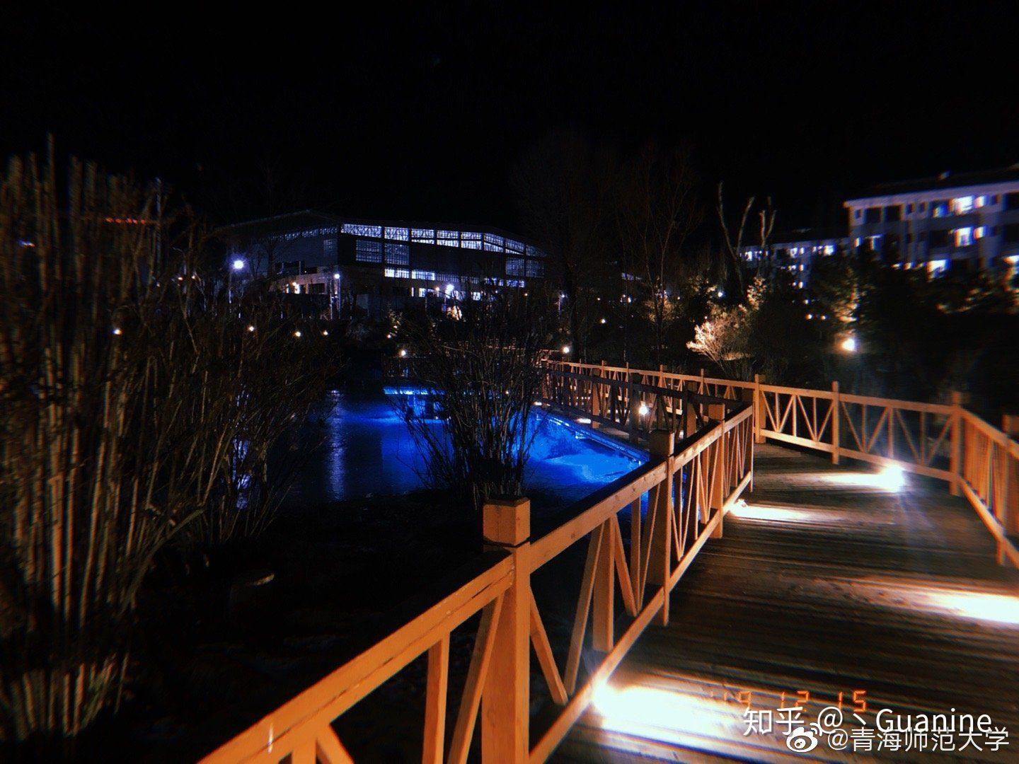 青海师范大学夜景图片