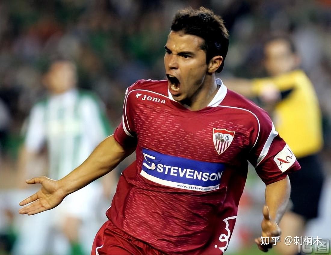 哈维尔·萨维奥拉的起点比利昂内尔·梅西还高,却突然"消失",你觉得是