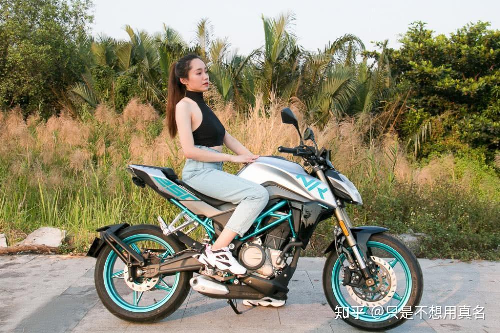 新手女生入门第一辆摩托车到底选那种好? - 知乎