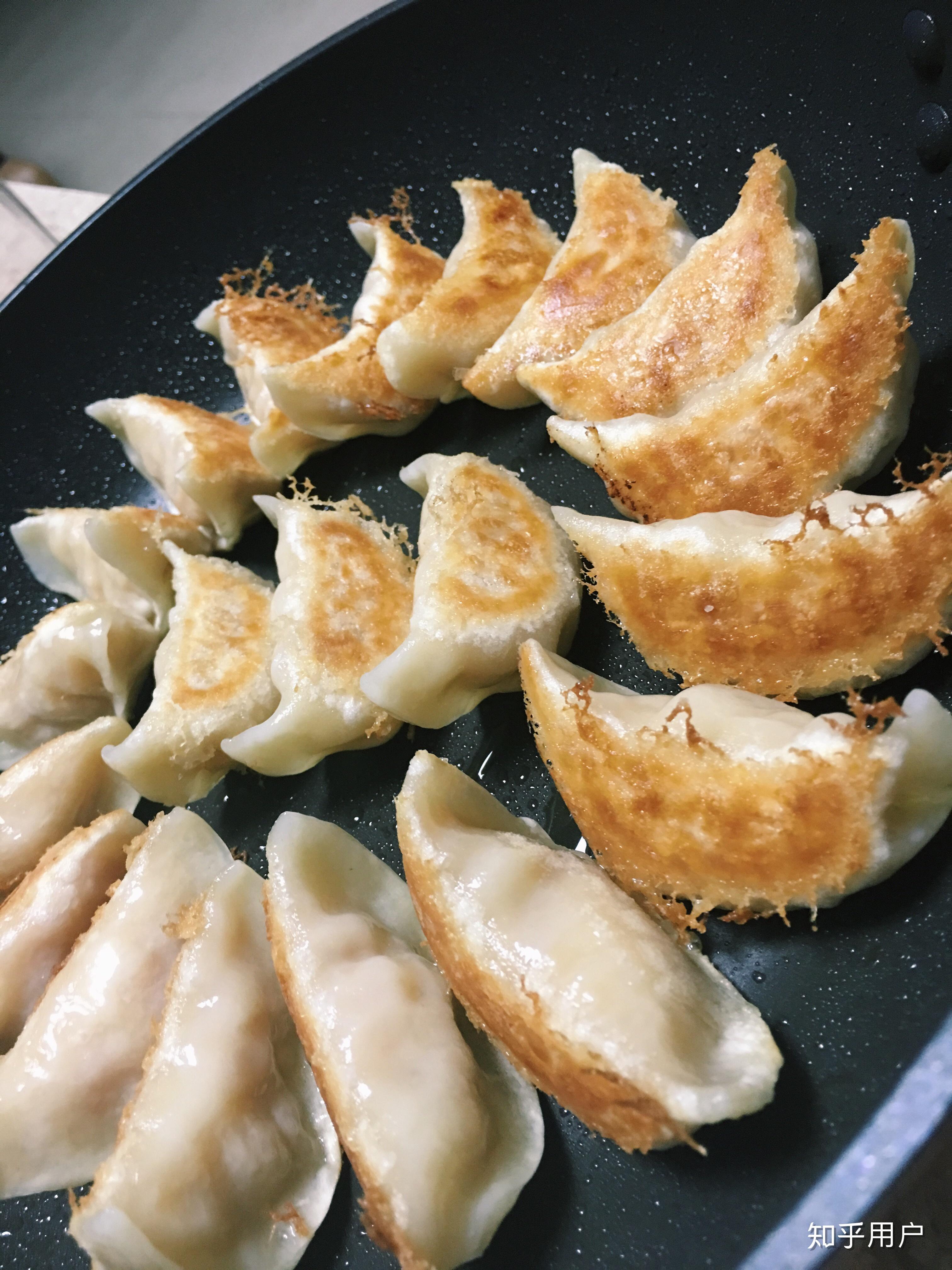 煎饺怎么煎图片