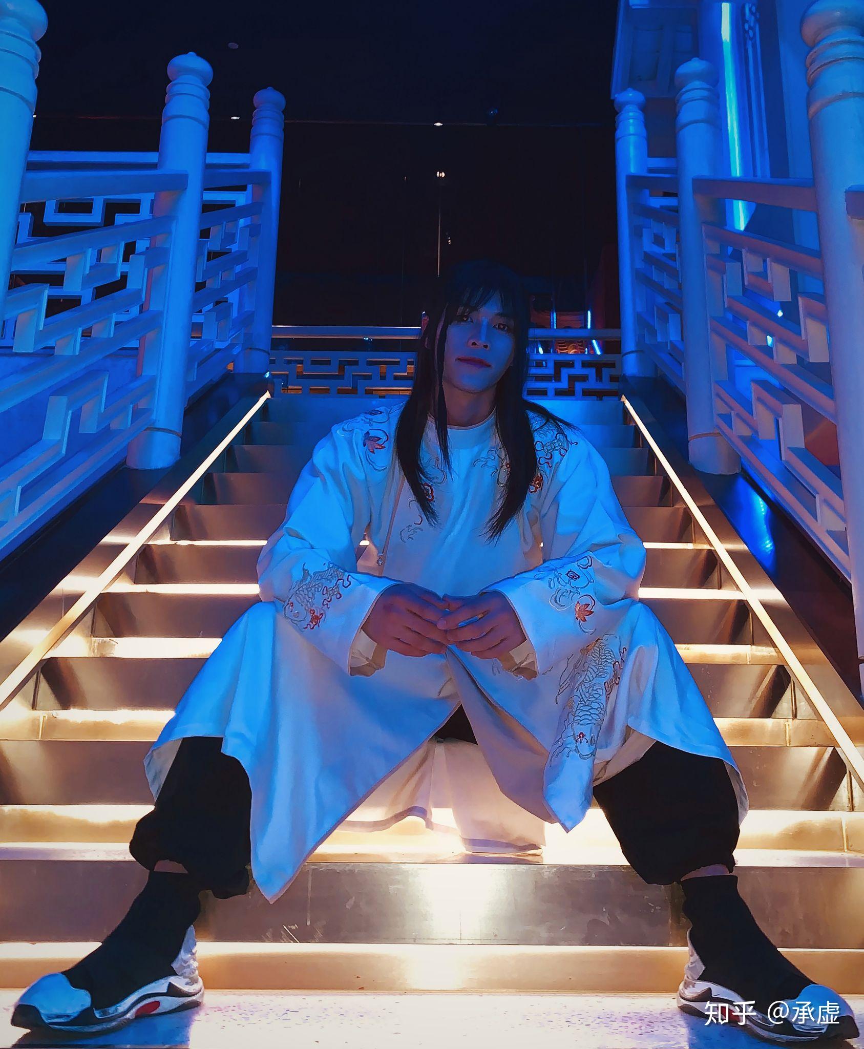 男生齐腰长发什么体验?