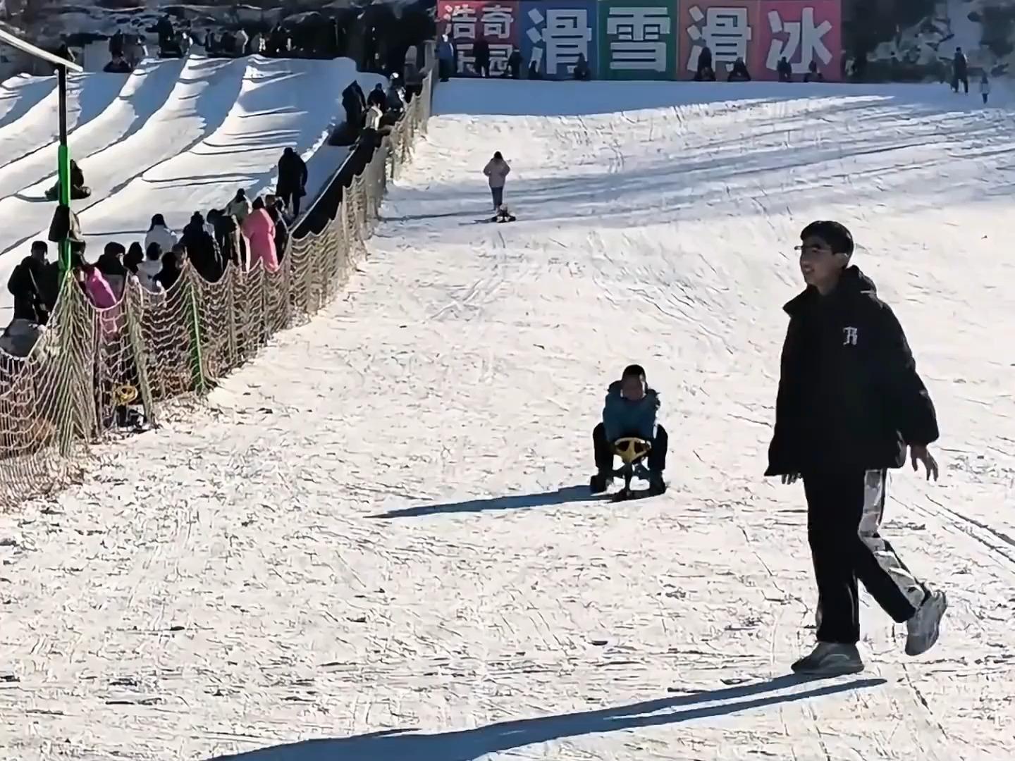 滑雪场图片搞笑图片图片