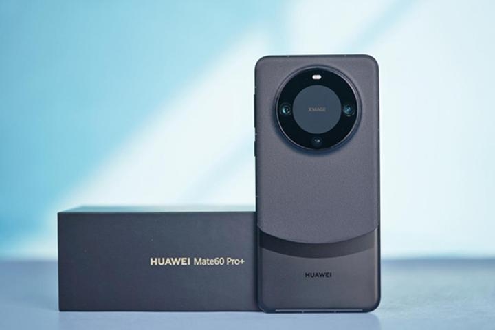 华为mate60pro对比mate60pro区别是什么哪款更值得入手